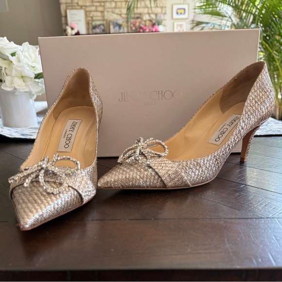EUC Jimmy Choo Veil Metallic Woven Lame Fabric Champagne Pointy Toe Pump, 7.5. - Picture 3 of 12